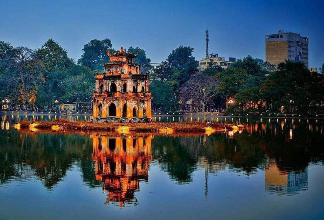 ho-hoan-kiem-bieu-tuong-van-hoa-va-lich-su-cua-ha-noi1