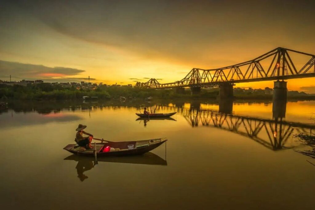 cho-long-bien-ha-noi-anh2
