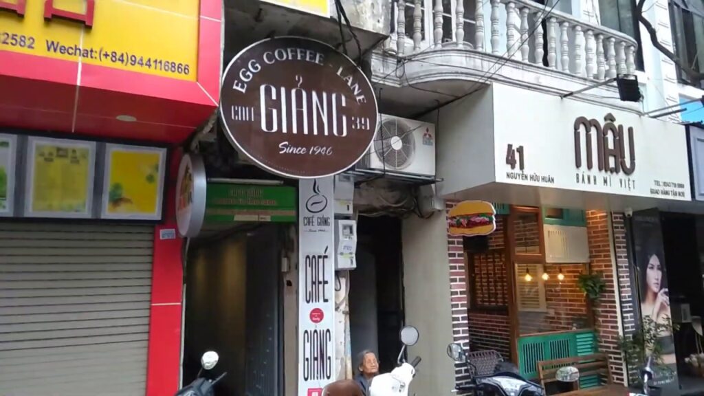 Khám phá 15 quán cafe phố cổ Hà Nội đẹp mê hồn, nổi bật nhất năm 2024 2