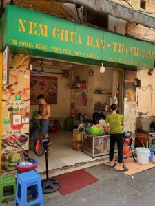 10-dia-chi-am-thuc-pho-co-ha-noi-an-la-ghien