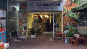 10-dia-chi-am-thuc-pho-co-ha-noi-an-la-ghien