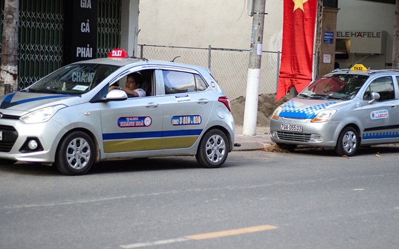 top-8-hang-taxi-ban-co-the-tham-khao-khi-du-lich-tai-nha-trang1