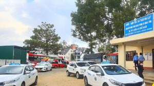 kham-pha-cac-hang-taxi-uy-tin-tai-da-lat-lua-chon-di-chuyen-thuan-tien-cho-chuyen-di-cua-ban