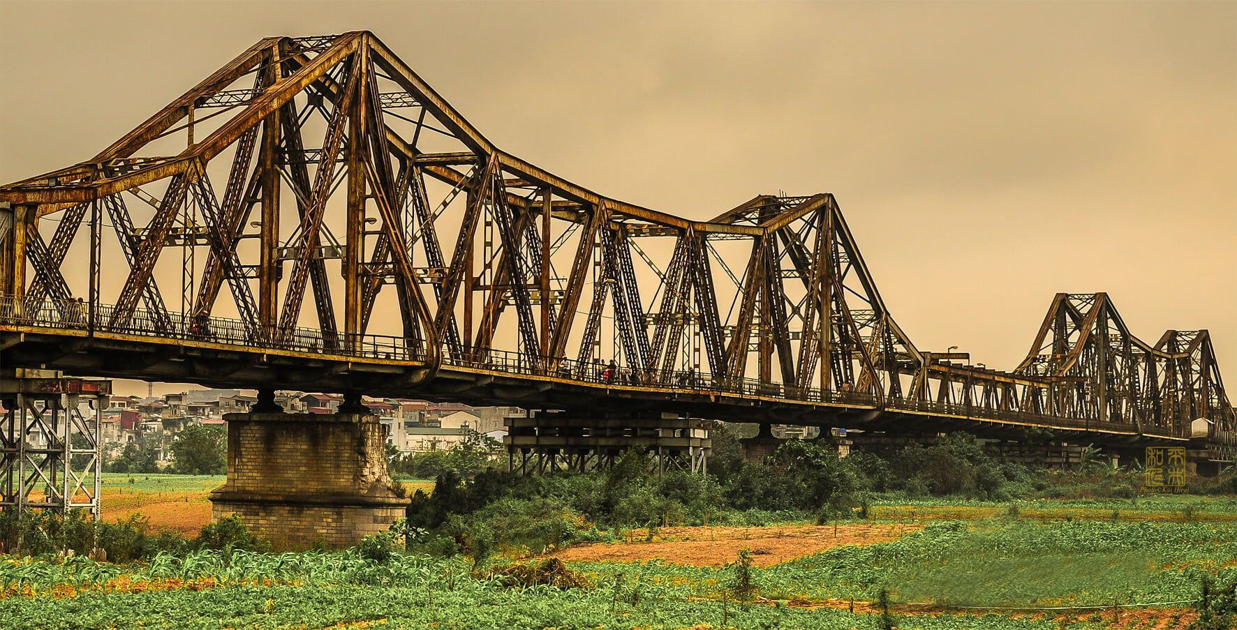 kham-pha-cau-long-bien-chung-nhan-lich-su-cua-ha-noi-anh3