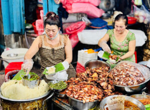 kham-pha-nhung-quan-an-lau-nam-tai-sai-gon-huong-vi-truyen-thong-vuot-thoi-gian